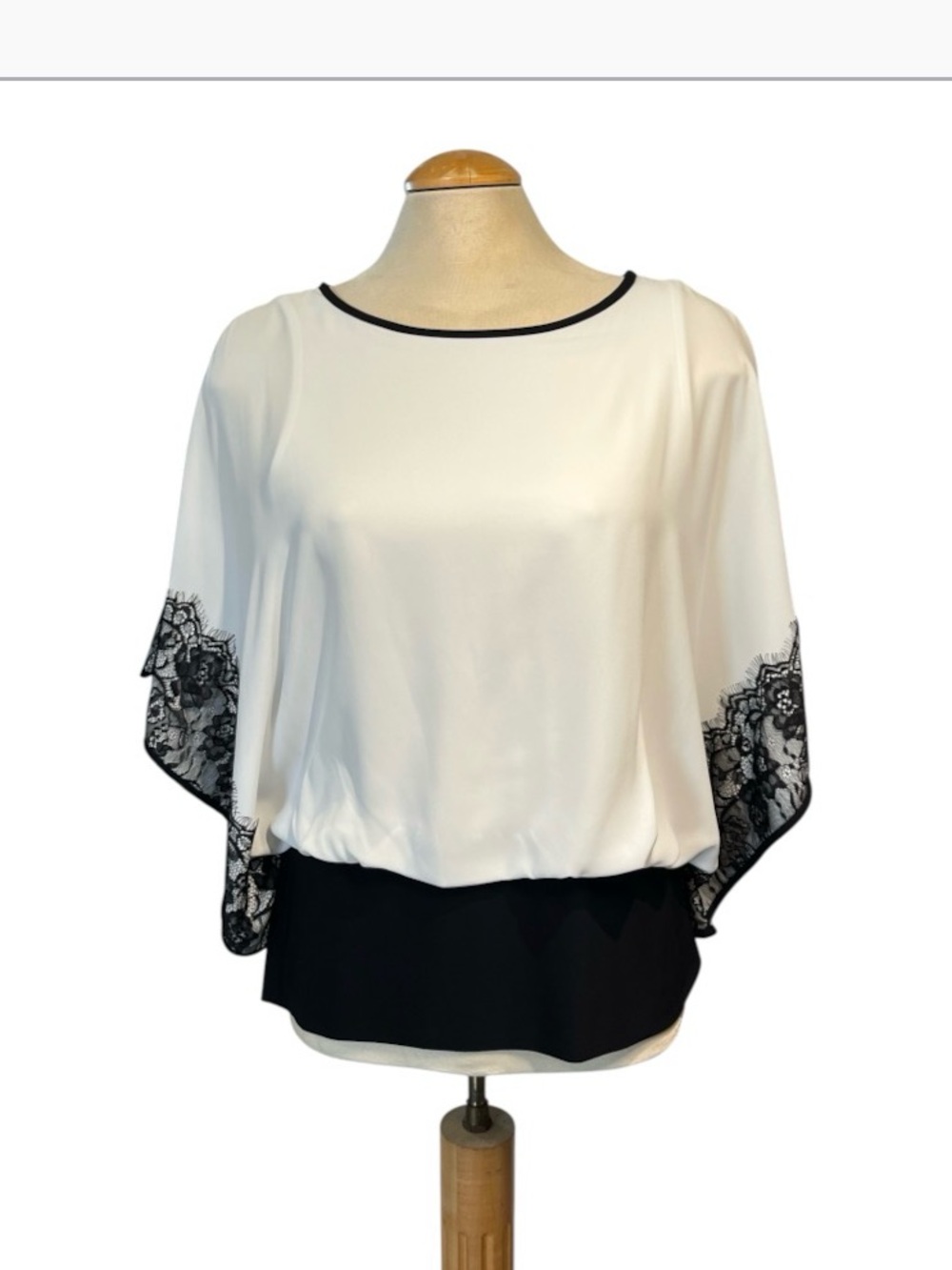 JOSEPH RIBKOFF FLOWY Blouse Wide Sleeves White w Black Lace Size 8 Lined